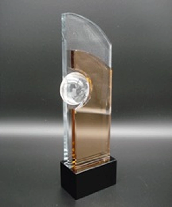 Gold Crystal Trophy - 9 / 11, Bangalore 24 hrs up to 72 hours / Other Cities 4 to 7 days.